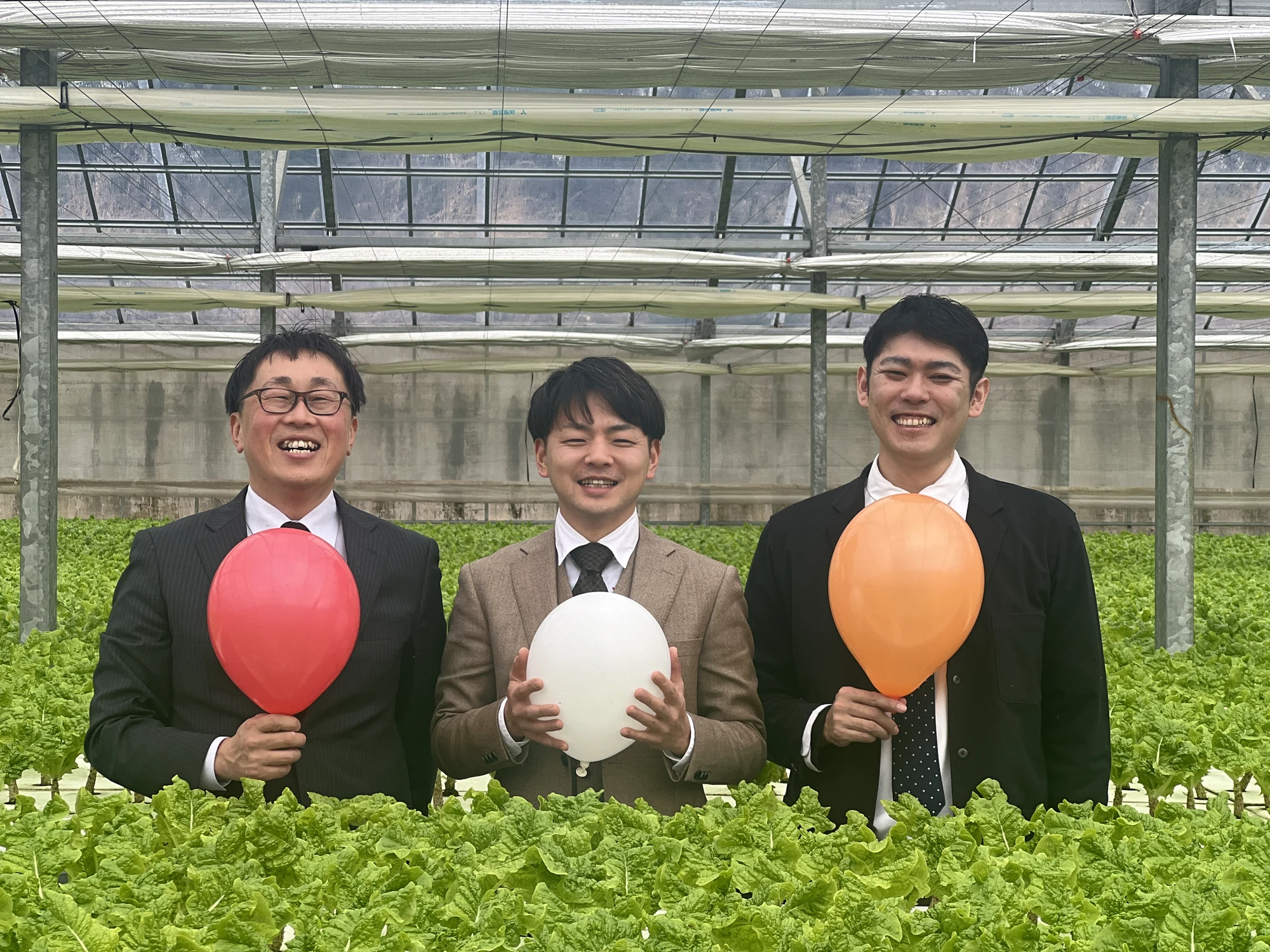 BALLOONを始めた３人。2024年2月。風船だけは、準備万端。