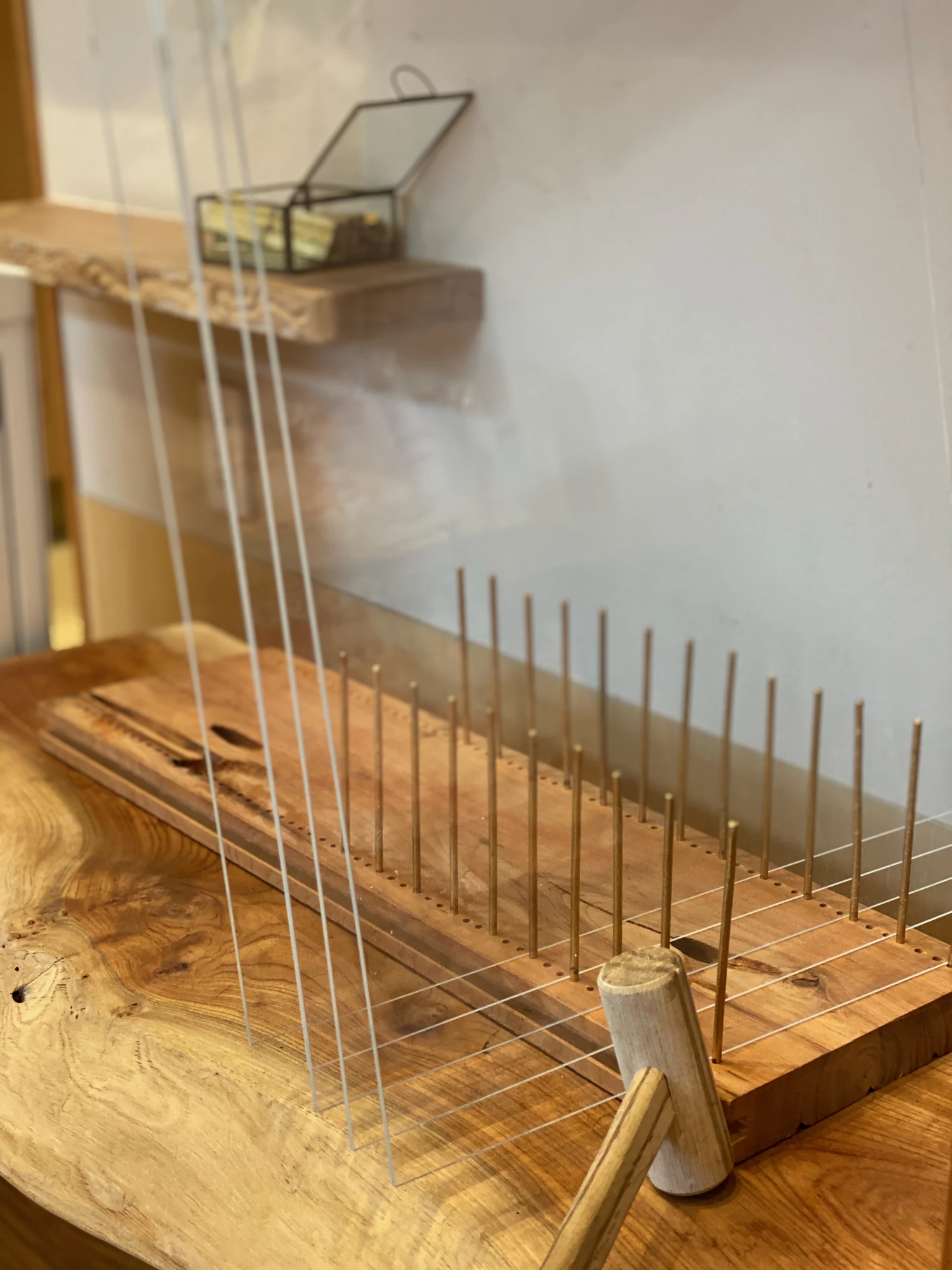 コロナの春の、手作りの仕切り。